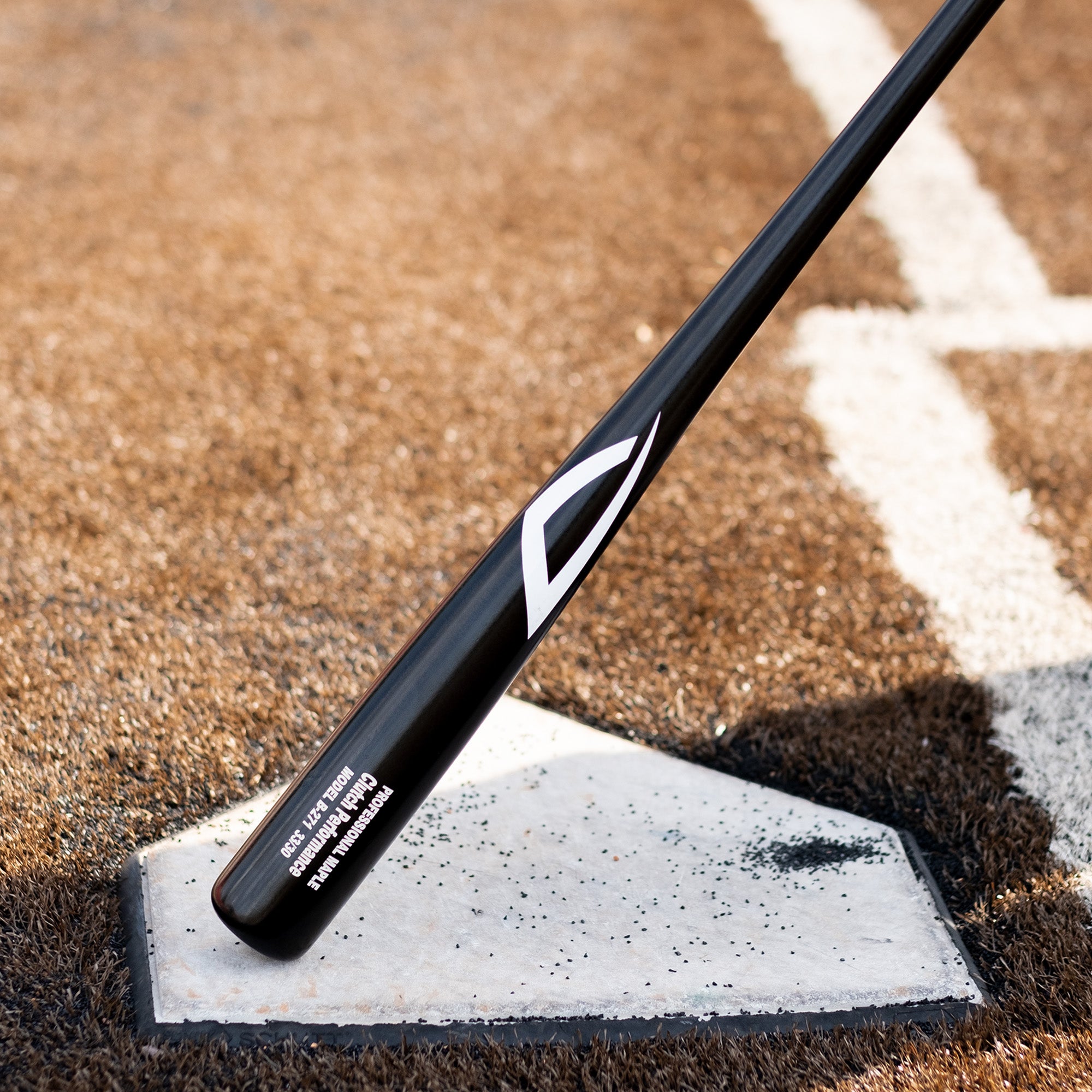 PRO CLUTCH MAPLE WOOD BAT